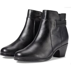 Clarks Boots Size 9US Black Leather Block Heel Zip Up Booties‎ NEW